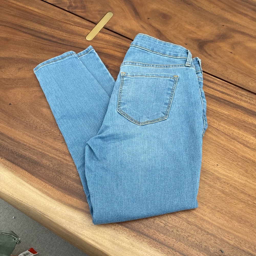 Skinny jeans